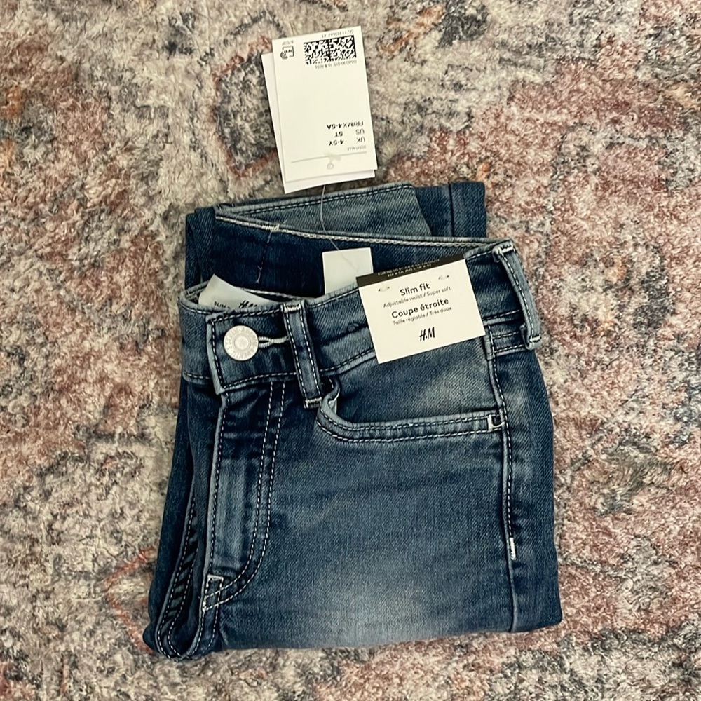 NWT toddler slim fit jeans